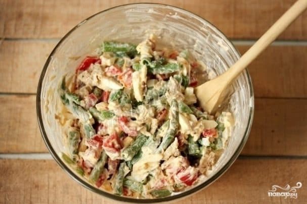 Chicken breast with beans