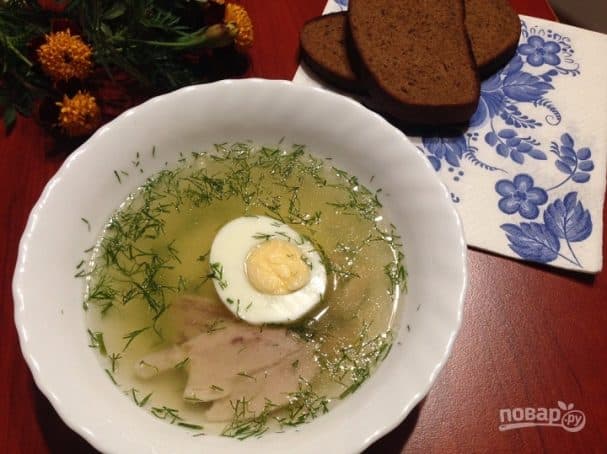 Курыны бульён з яйком