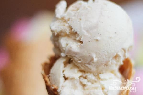 Easy homemade creamy ice cream