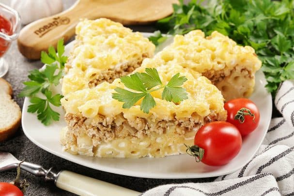 Макароны з фаршам у духоўцы