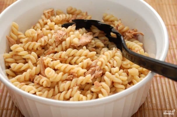 Pasta with tuna