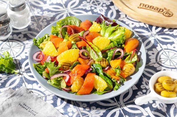 Moroccan pepper salad with oranges