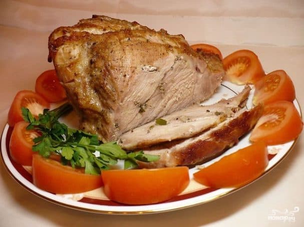 Meat with garlic in the oven