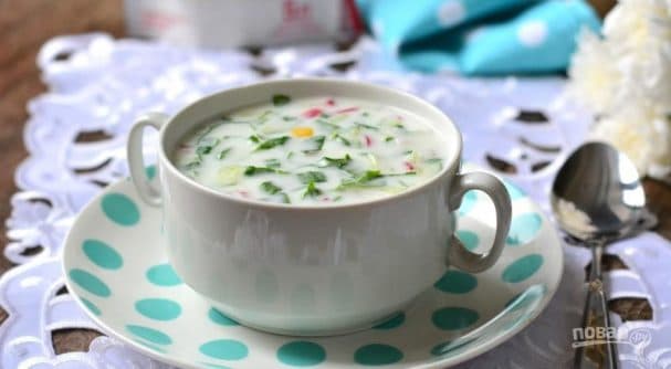 Kefir soup with sorrel