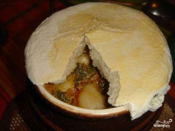 Dumplings in pots with liver