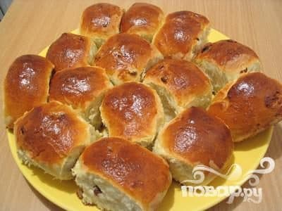 Пиріжки з родзинками
