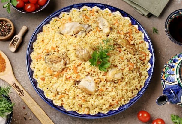 Плов из курицы на сковороде