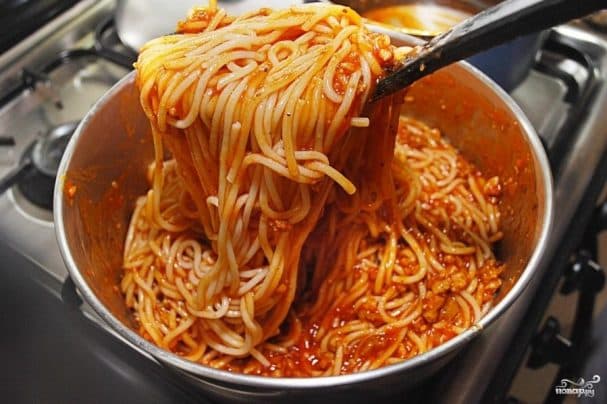 Spaghetti sauce with minced meat