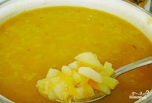 Постний гороховий суп без копчених продуктів
