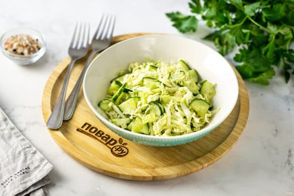 Simple salad with Chinese cabbage