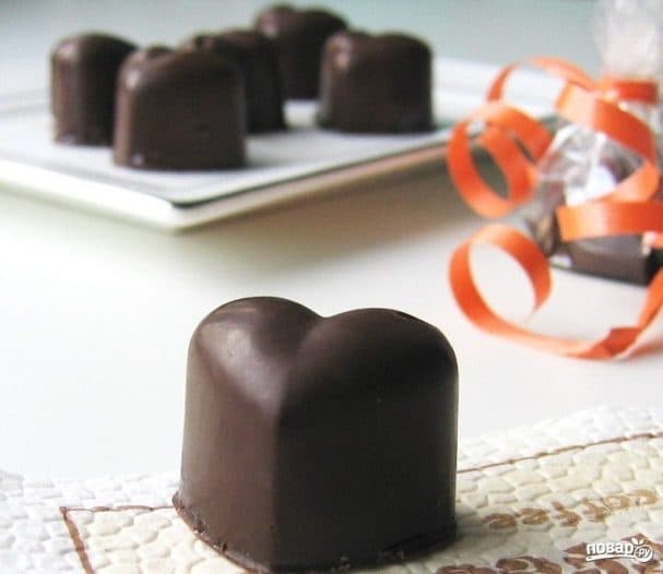 Drunken cherry in chocolate