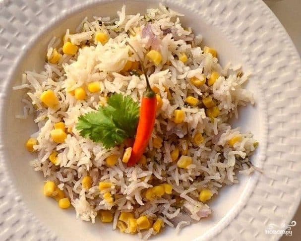 Рыс з кукурузай у мультаварцы