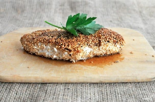 Рыба з кунжутам
