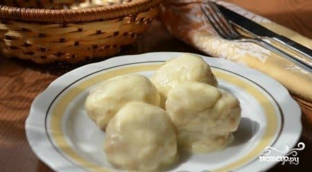 Рибні тефтельки в соусі