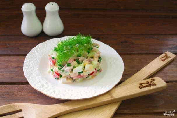 Салата з курыцай