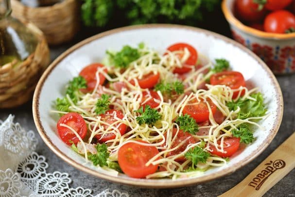Салат с беконом