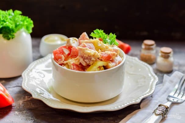 Salad with crab sticks
