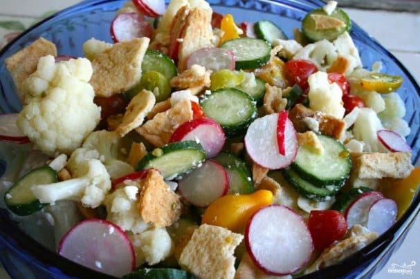Cauliflower, cucumber, and crouton salad