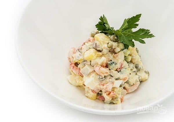 Chicken breast and shrimp salad