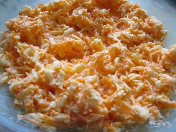 Салат з морквы і яблыка