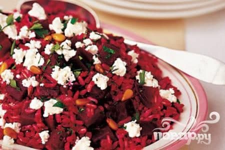 Beet, rice, and goat cheese salad