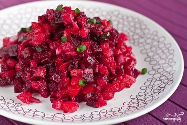 Салат до тушеній капусти