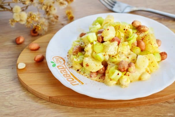 Pineapple potato salad