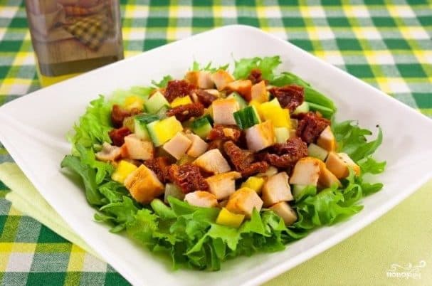 Салат з курыцай