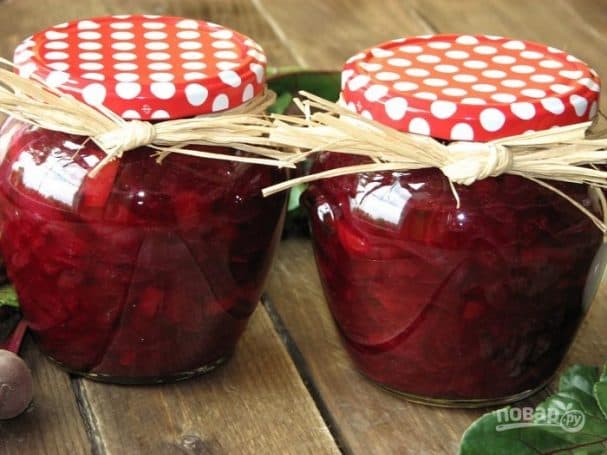 Beet salad for winter storage