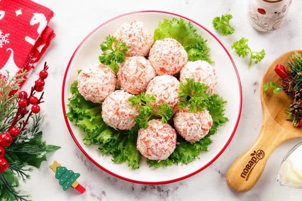 Salad with crab sticks