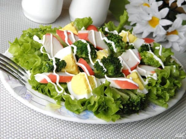 Broccoli and crab stick salad