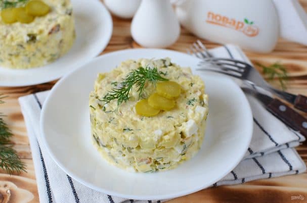 Салат з копчанай рыбай