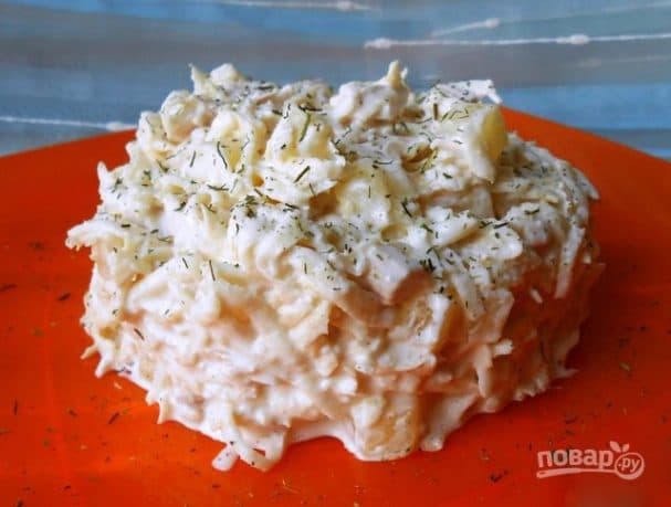 Салат з коранём сельдэрэя