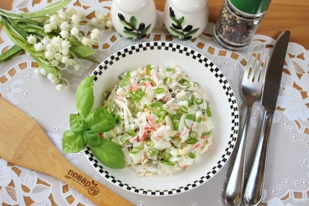 Chicken salad with pickled cucumbers