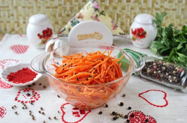Korean-style carrot salad