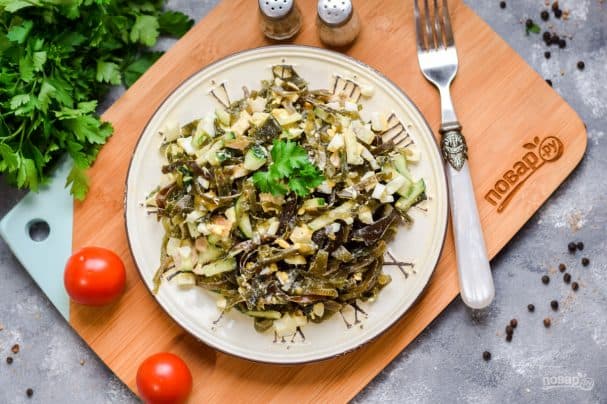 Салат з марской капустай