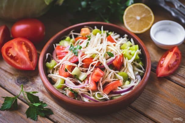 Celery, cabbage, and tomato salad