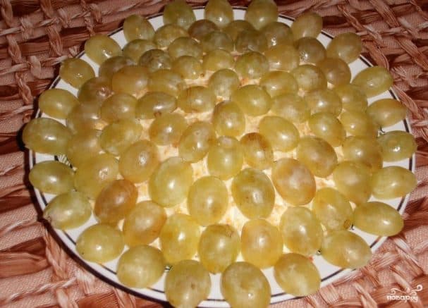 Chicken and grape salad