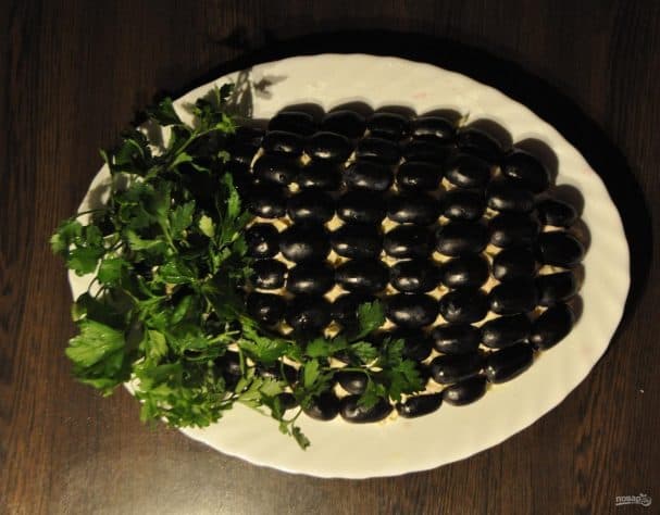 Салат с копченой курицей