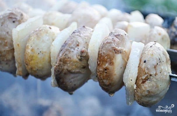 Шашлык з шампінйёнаў