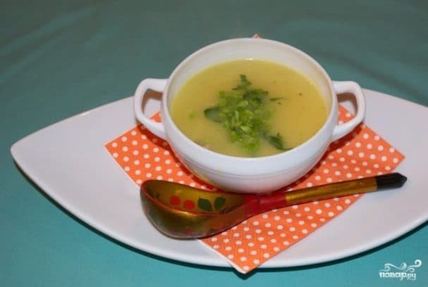 Chicken and potato puree soup