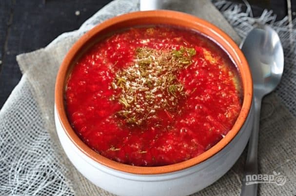 Soup (borscht) with meat