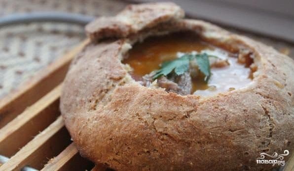 Czech bread soup