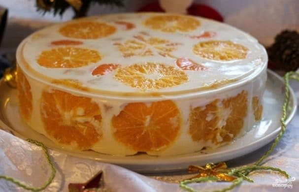 Торт с фруктами и желатином