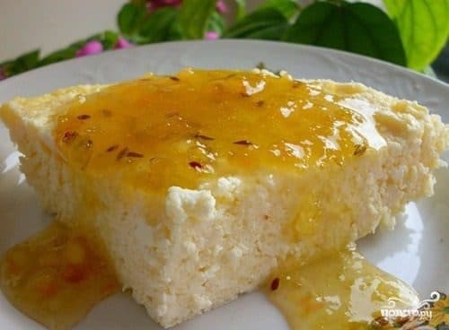 Dietary Cottage Cheese Bake in the Microwave