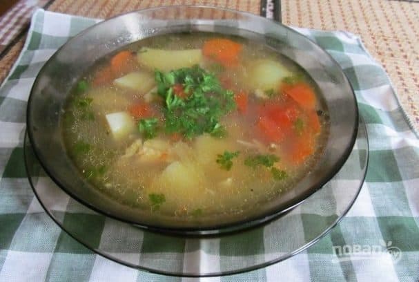 Вушча на курыным бульёне