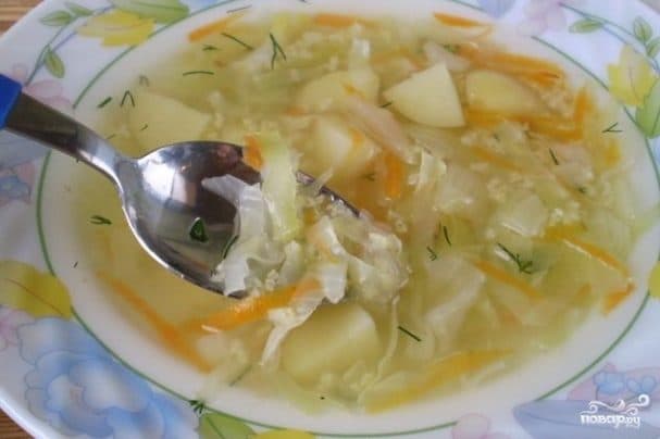 Вегетаріанські щі зі свіжої капусти