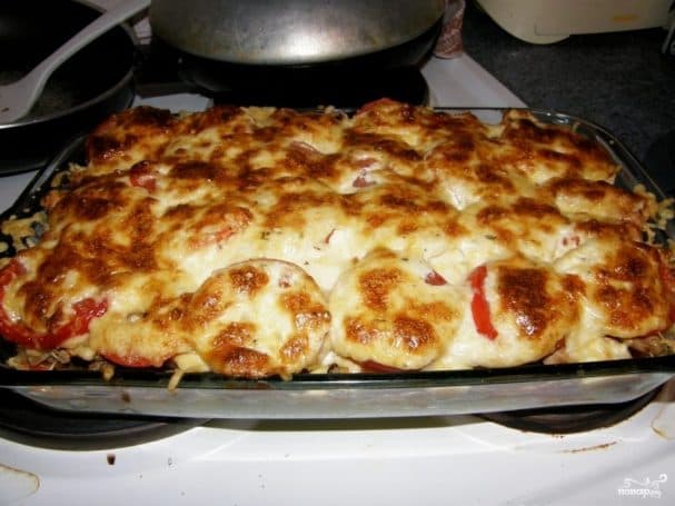Potato and ground meat casserole