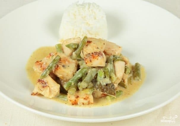 Chicken green curry
