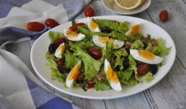 Green salad with red fish